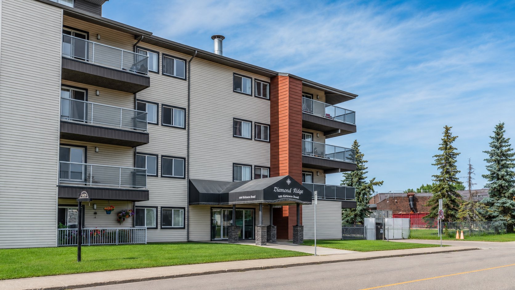 Diamond Ridge Apartments